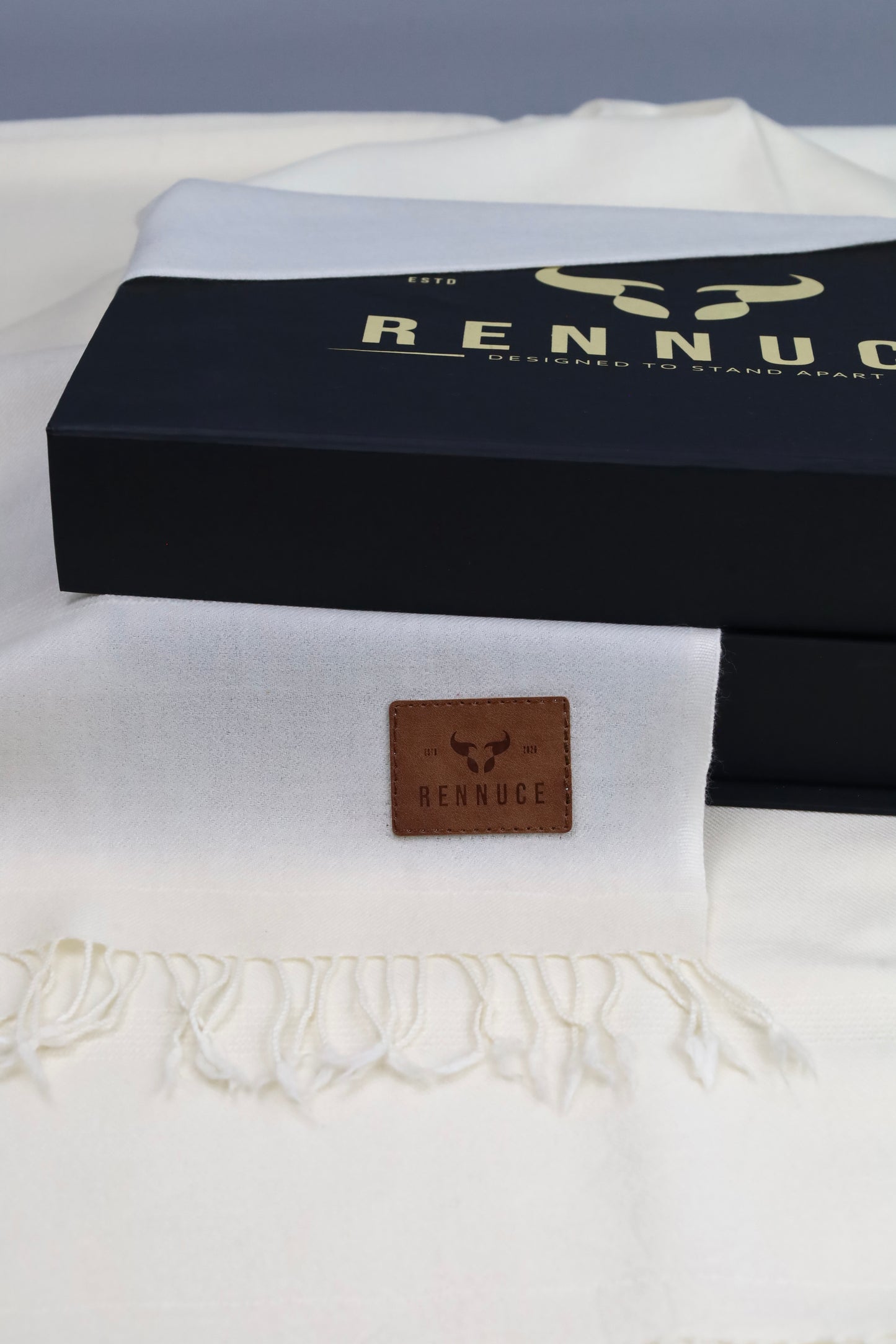 Supreme Quality Plain Off White Pure Woolen Shawl by Rennuce