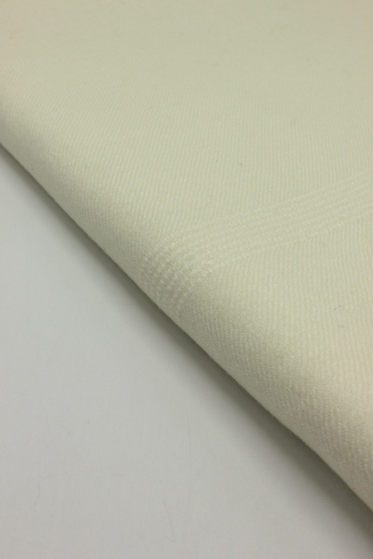 Supreme Quality PLain Off White Pure Woolen Shawl
