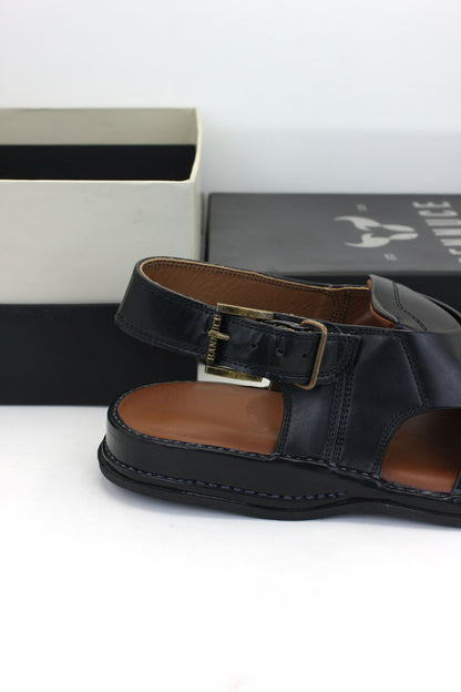 Luxury Black Coloured Authentic Peshawari Chappal by Rennuce