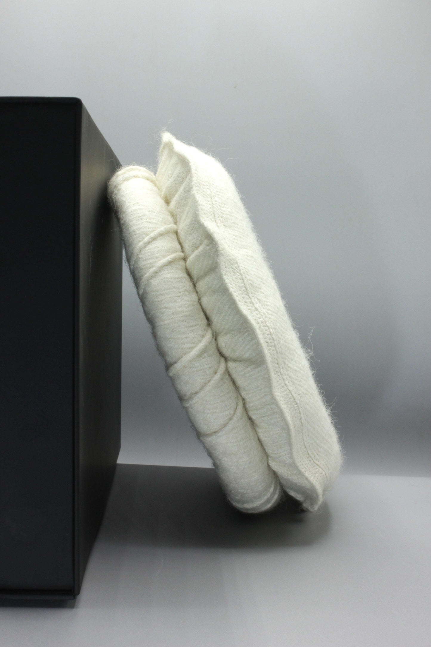 Luxury Hand Made Pure Woolen Off White Authentic Chitrali Pakol Cap by Rennuce