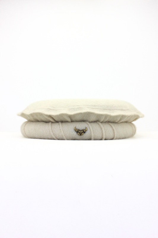 Luxury Hand Made Pure Woolen Off White Authentic Chitrali Pakol Cap by Rennuce