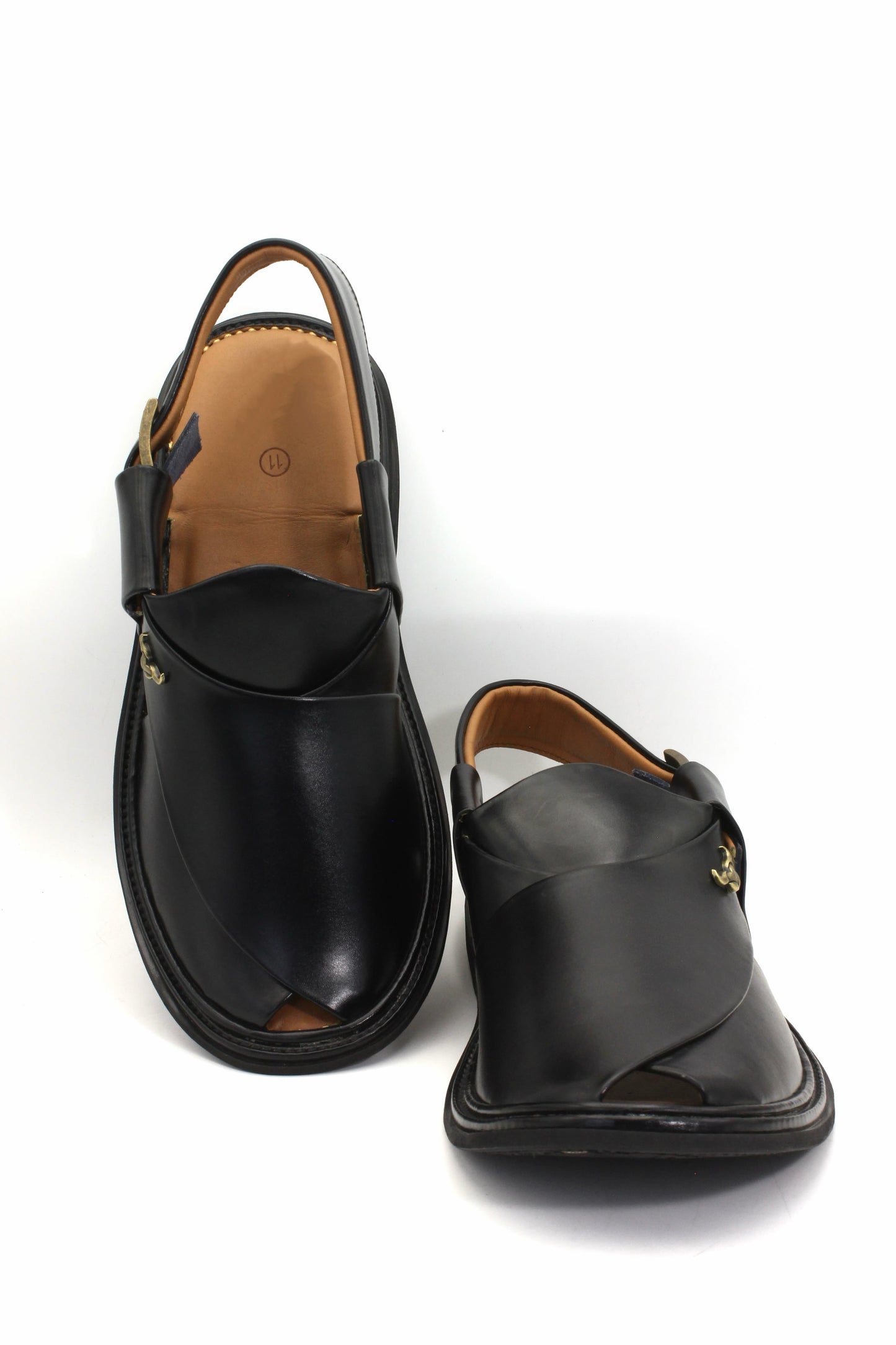 Luxury Round Black Authentic Peshawari Chappal by Rennuce