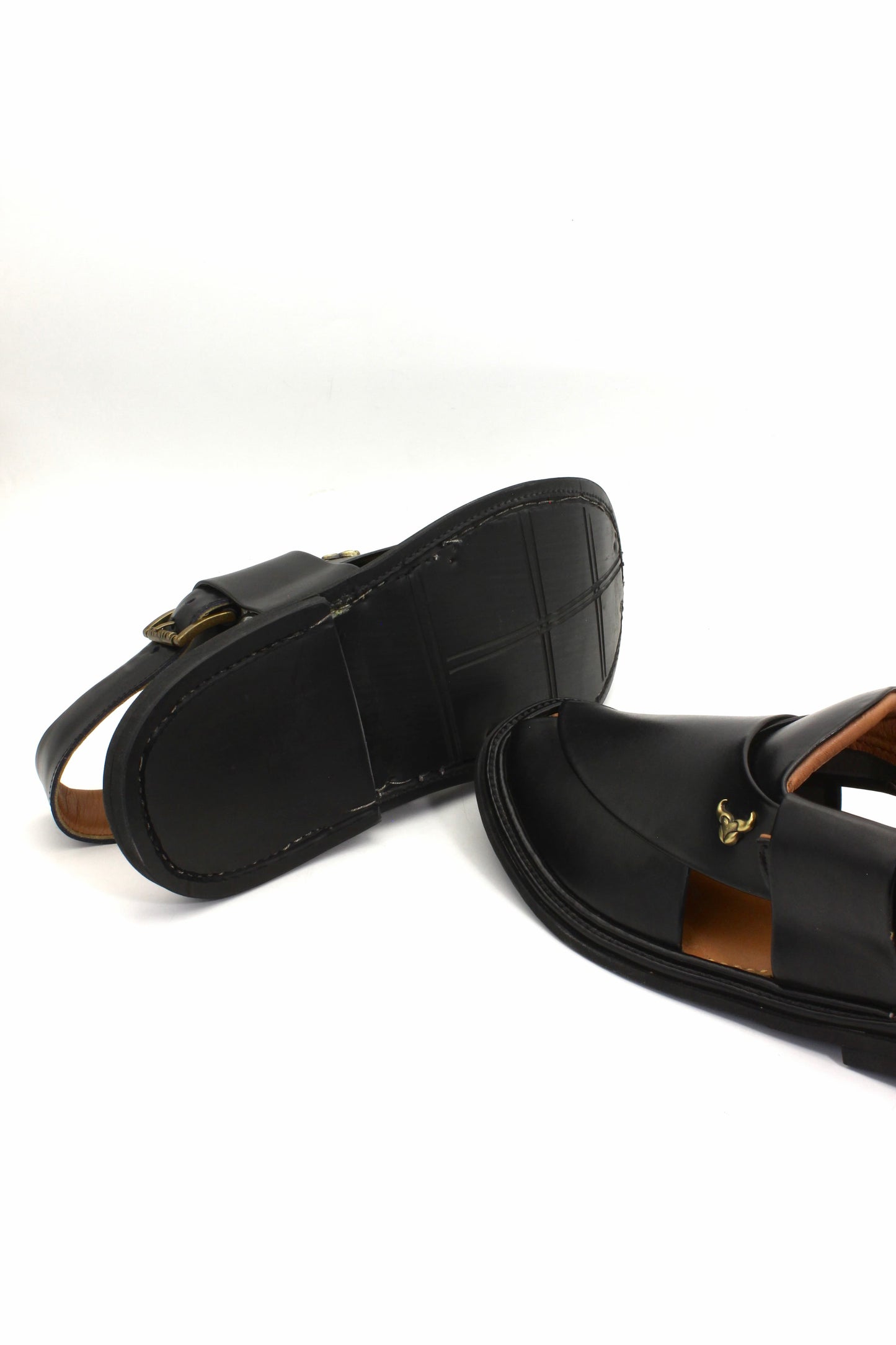 Luxury Round Black Authentic Peshawari Chappal by Rennuce