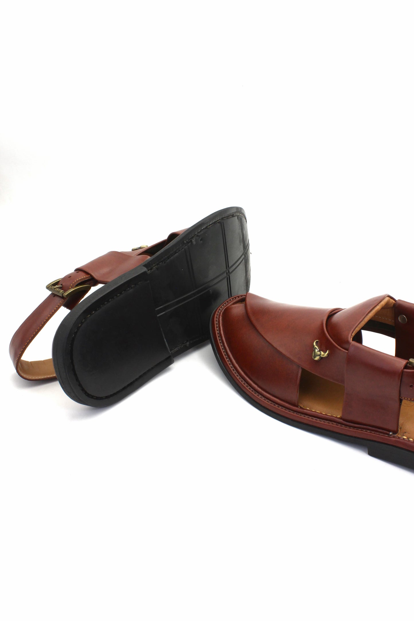Luxury Round Meroon Authentic Peshawari Chappal by Rennuce