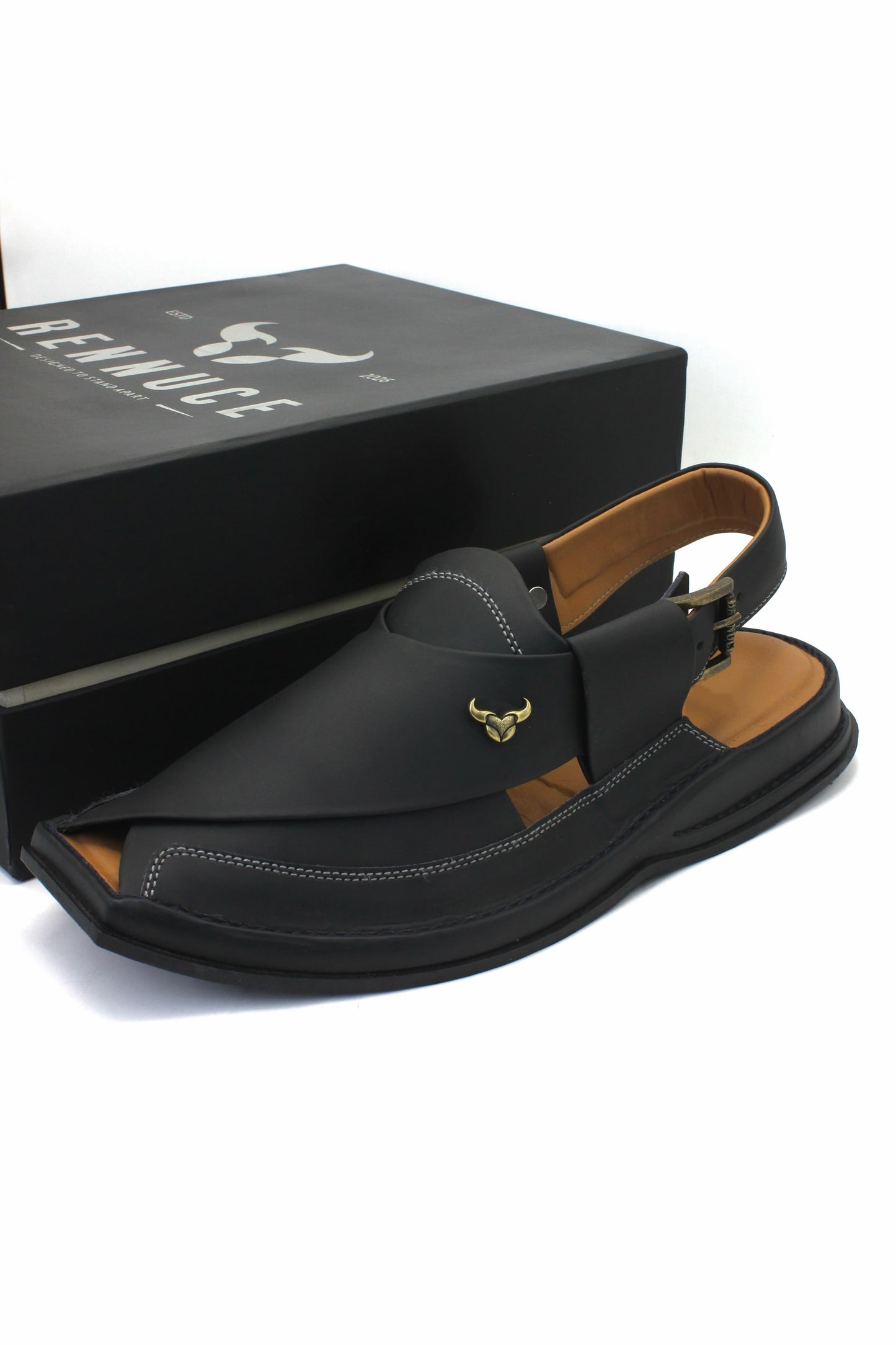 Luxury Zalmi Black Authentic Peshawari Chappal by Rennuce
