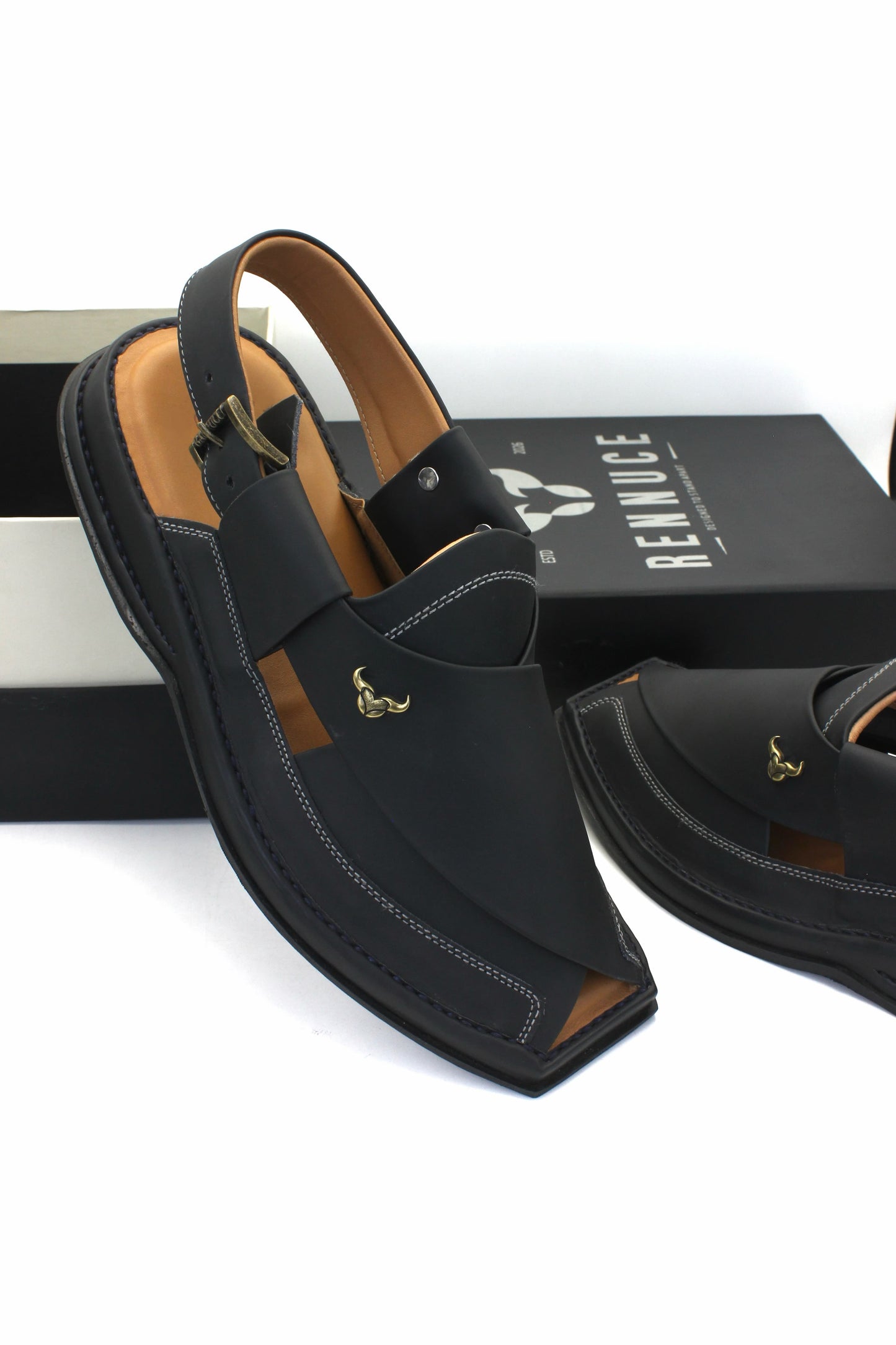 Luxury Zalmi Black Authentic Peshawari Chappal by Rennuce