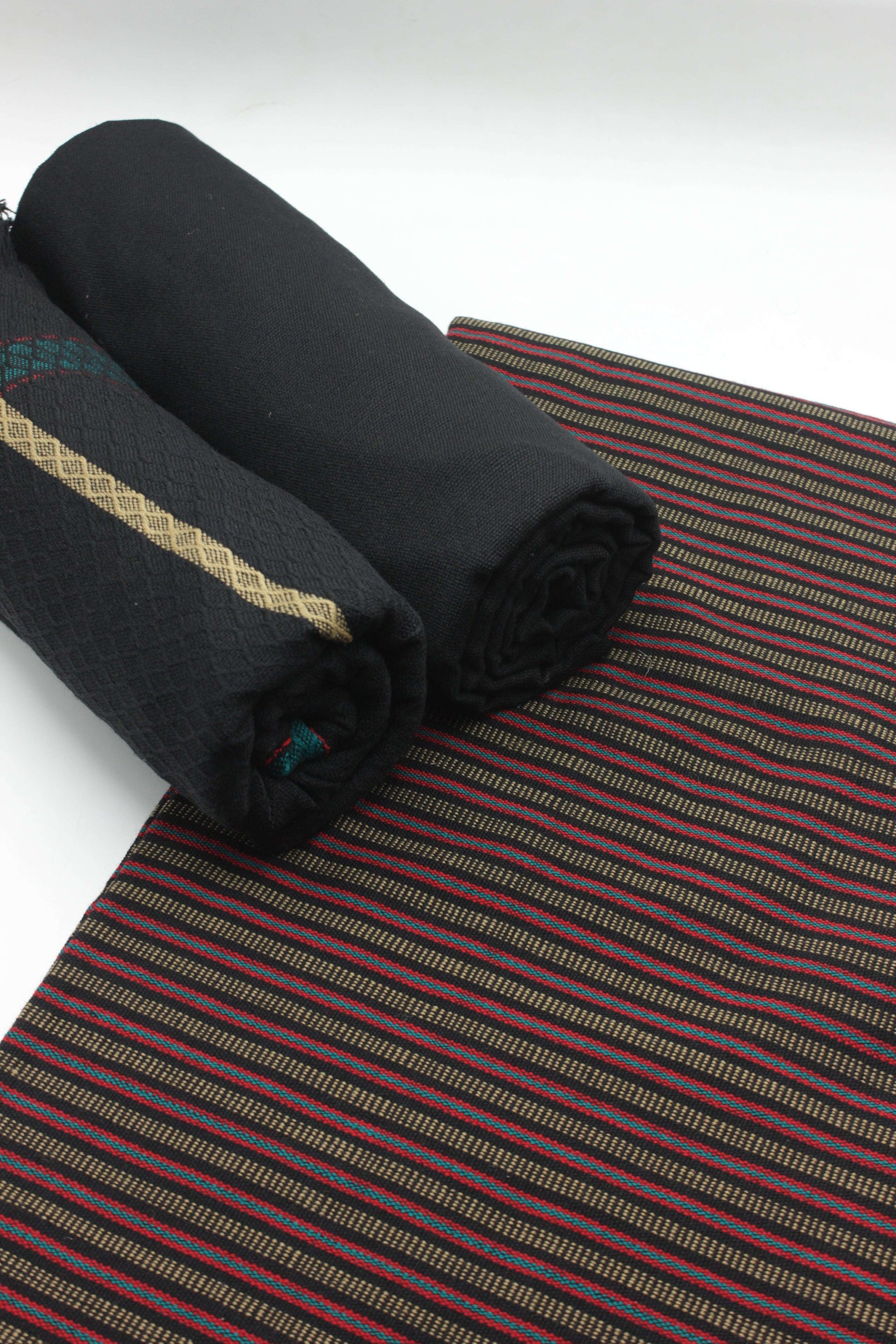 PREMIUM QUALITY BLACK WITH RED PATTERN UNSTITCHED PURE WOOLEN SUIT FOR WOMEN