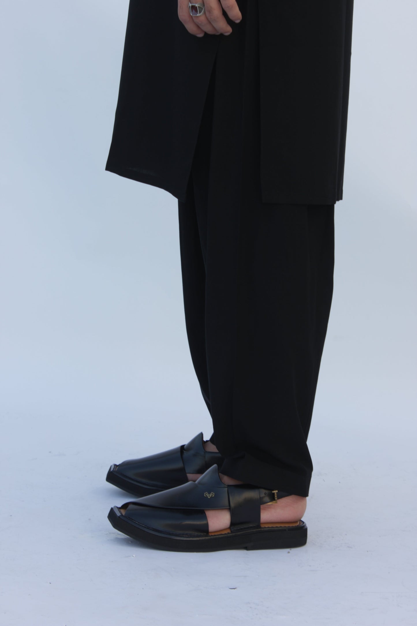 Premium Quality Black Kurta shalwar by Rennuce