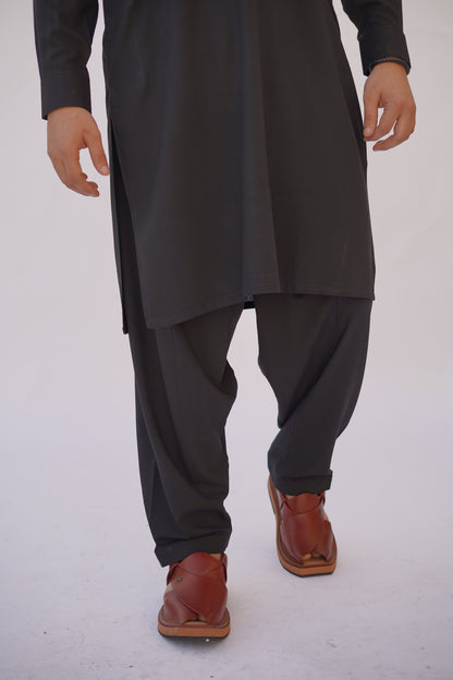 Premium Quality Classic Black Kurta Shalwar by Rennuce