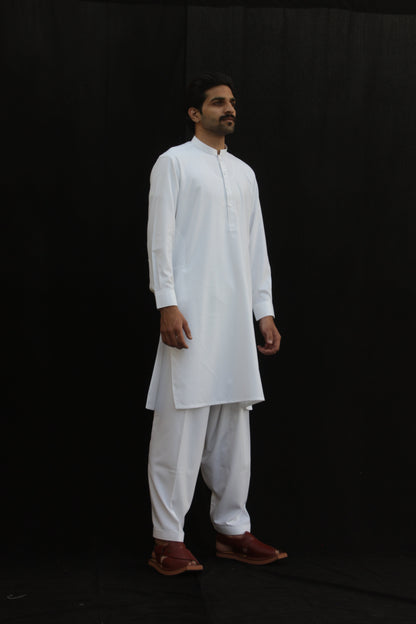 Premium Quality Classic White Kurta Shalwar by Rennuce
