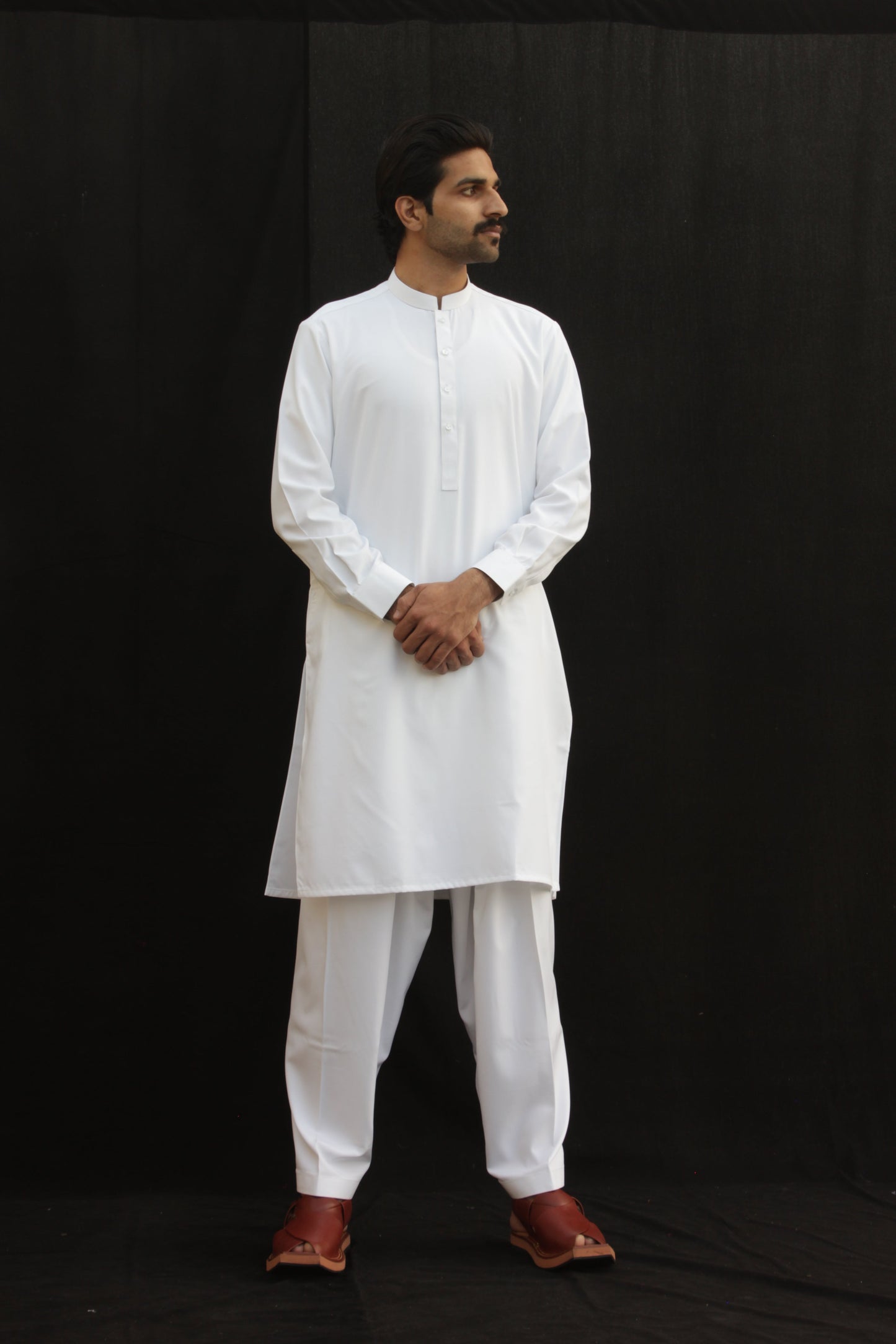 Premium Quality Classic White Kurta Shalwar by Rennuce