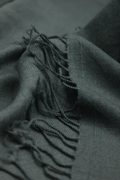 Premium Quality  Single Fiber Gray Plain Pure Woolen Shawl