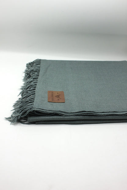Premium Quality  Single Fiber Gray Plain Pure Woolen Shawl