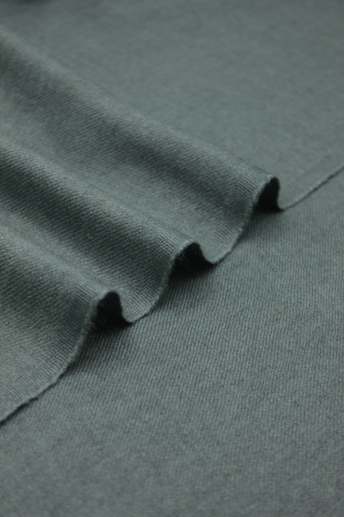 Premium Quality  Single Fiber Gray Plain Pure Woolen Shawl