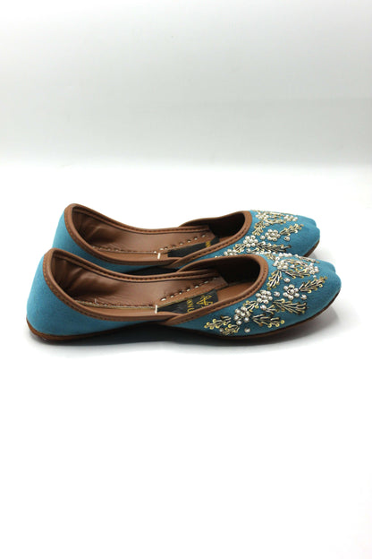 Premium Quality Sky Blue Embroidered Khussas