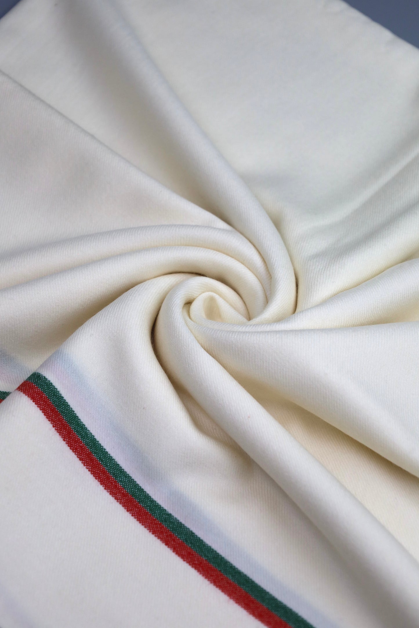 Premium Quality Double Fiber PTI Striped Off White Pure Woolen Shawl by Rennuce