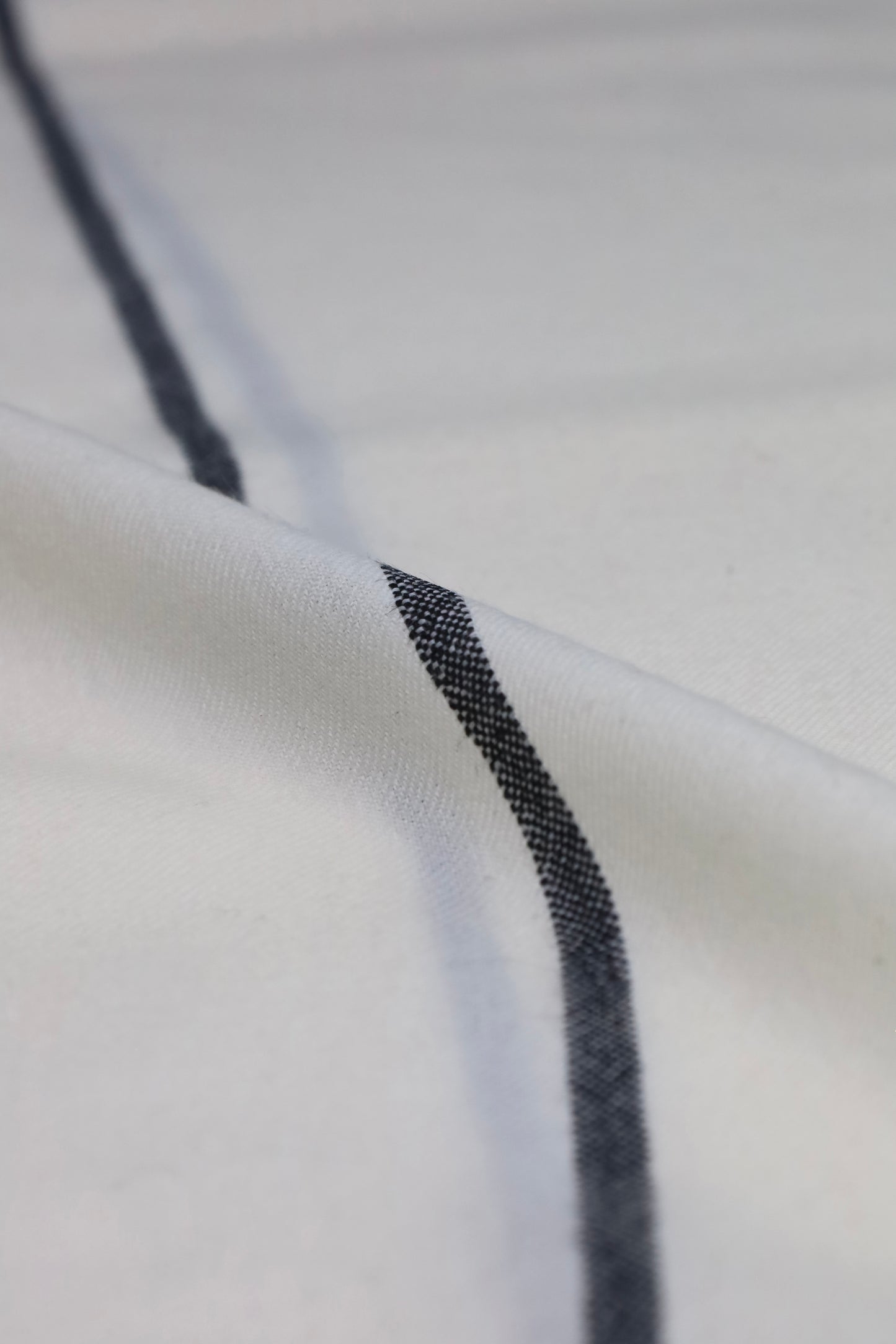 Premium Quality Off White Black Border Pure Woolen Shawl by Rennuce