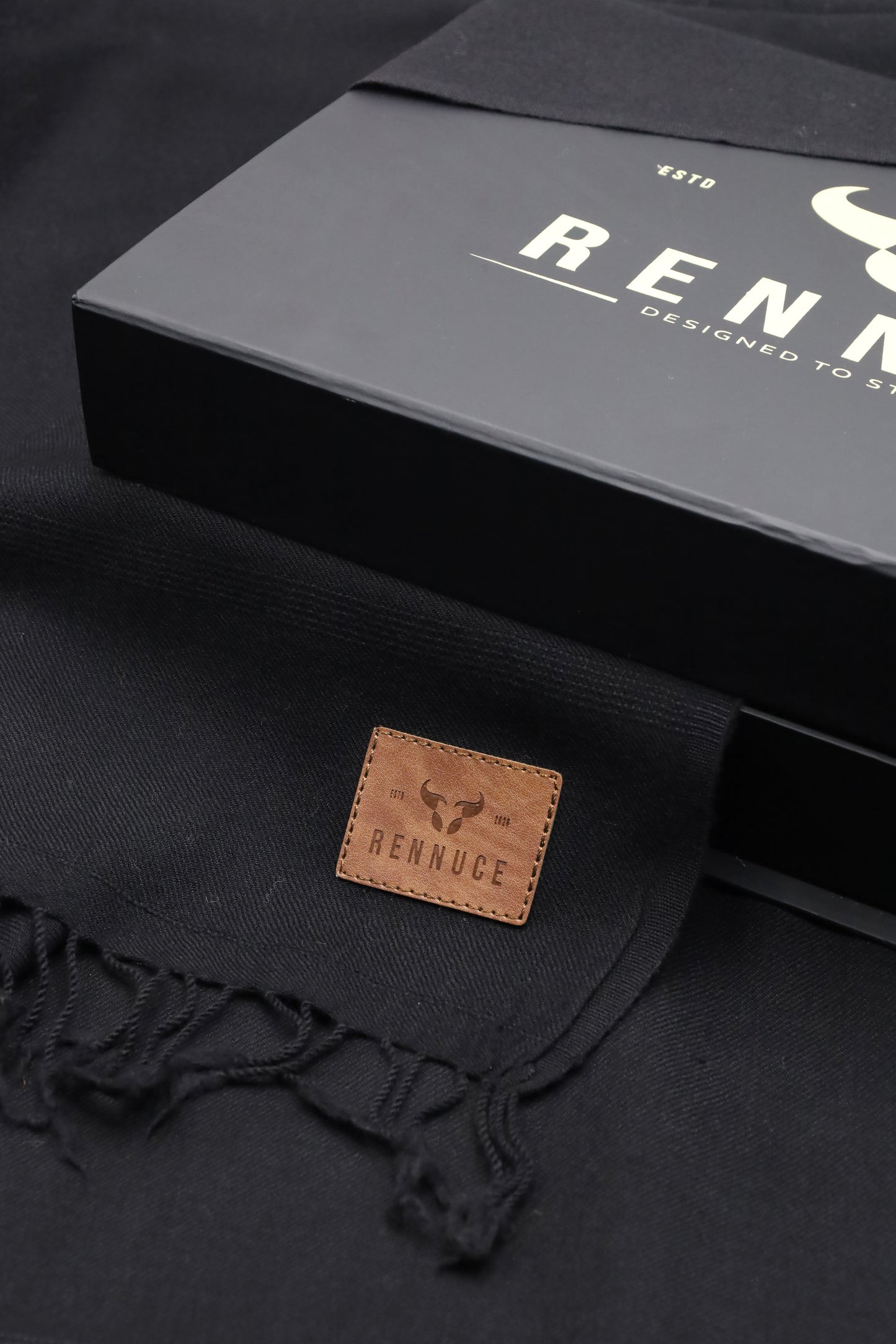 Premium Quality Plain Single Fiber Black Pure Woolen by Rennuce