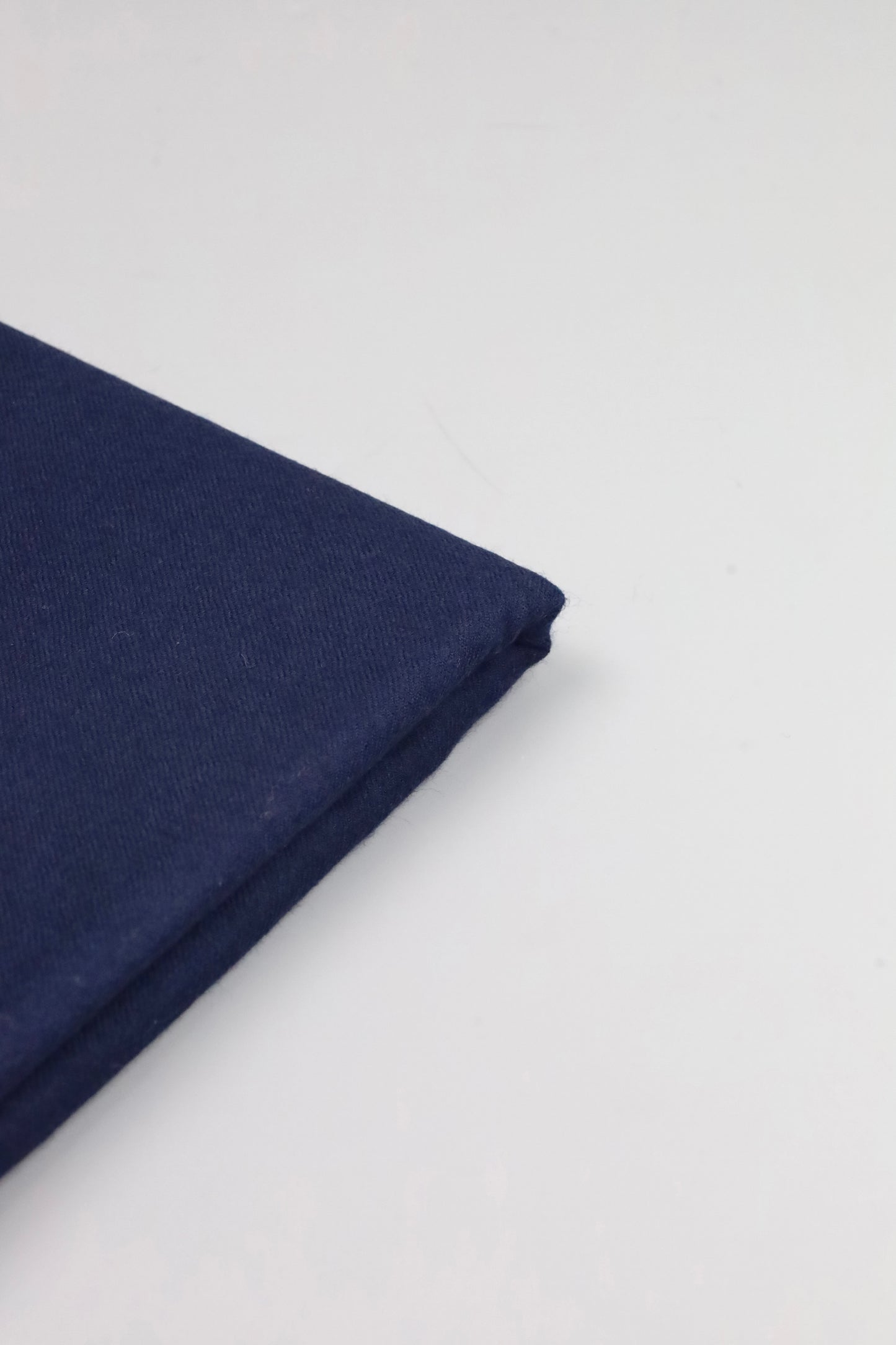 Premium Quality Plain Single Fiber Navy Blue Pure Woolen Shawl by Rennuce