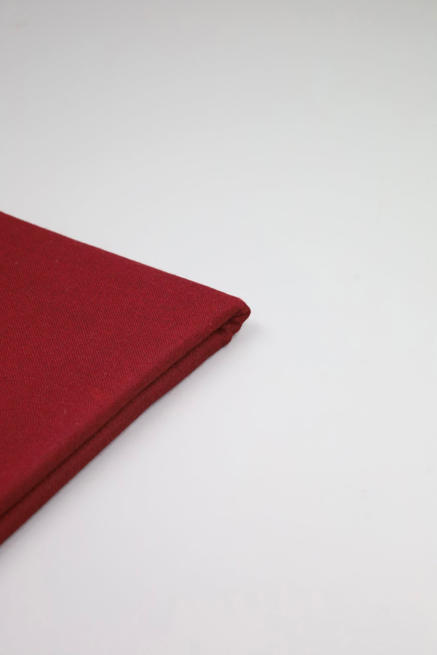 Premium Quality Single Fiber Plain Meroon Pure Woolen Shawl by Rennuce