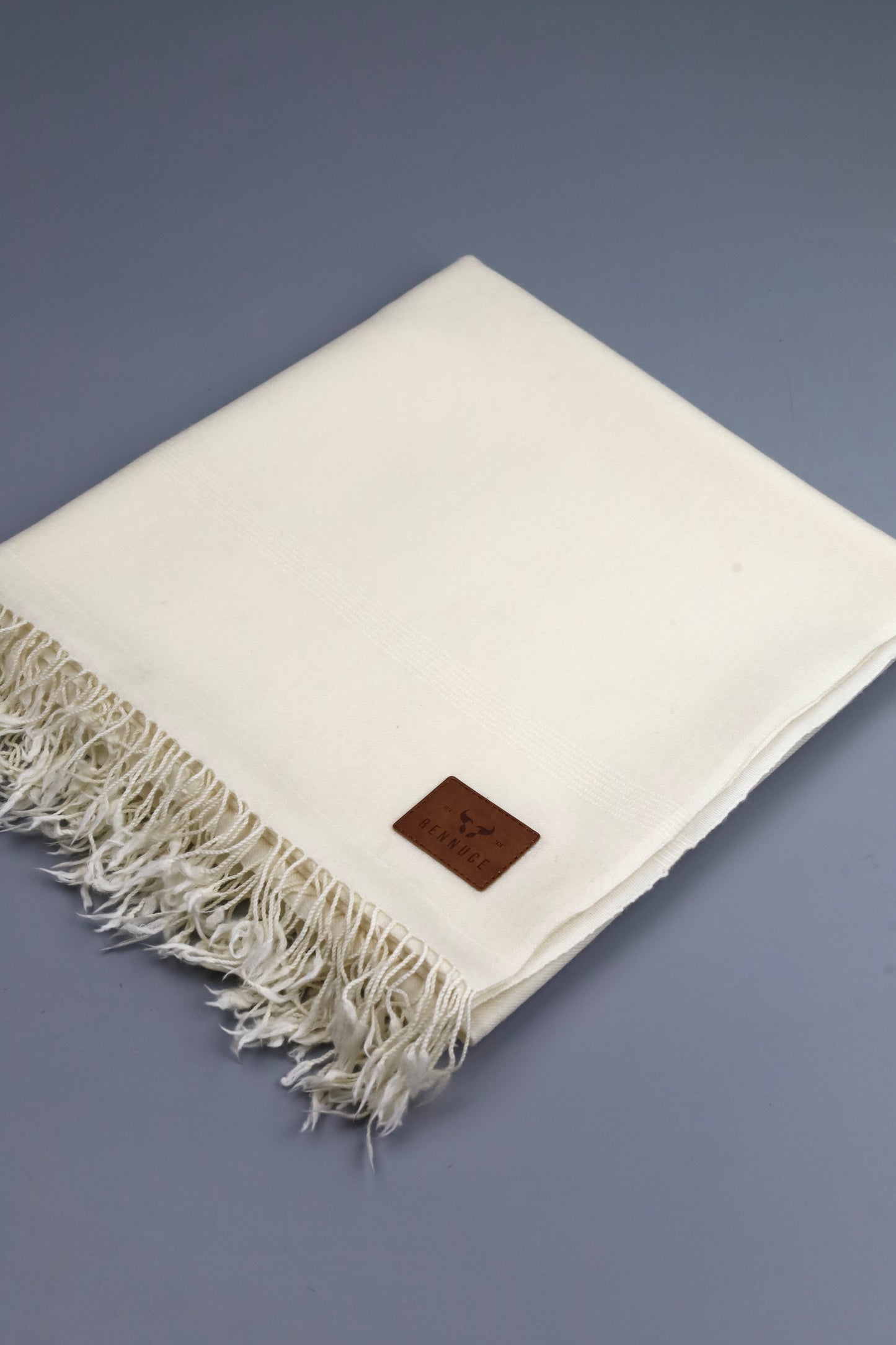 Supreme Quality Plain Off White Pure Woolen Shawl by Rennuce