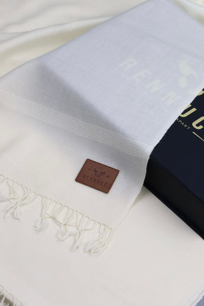 Supreme Quality Plain Off White Pure Woolen Shawl by Rennuce